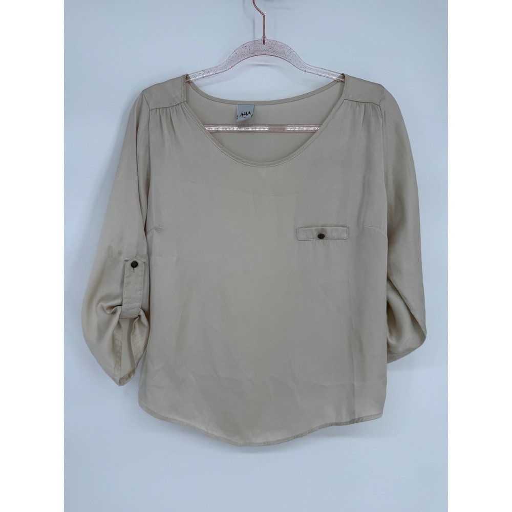 AHA Women Beige Satin Roll Tab Sleeve Blouse Scoop Neck Pocket Top‎ Brazil Sz 40